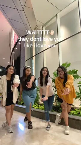 WAITTT🤚🏻 @CeuGabe29 @borjun @Dinosaurussukabunga 