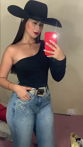 📸🖤 #fyp #agrogirl #henriqueejuliano #fyy #agropaty #morena 