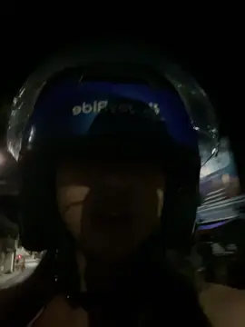 anlakas ng soundtrip ni kuya, iniisip siguro ng mga nadadaanan namin LQ kami HWHAHAHA😭
