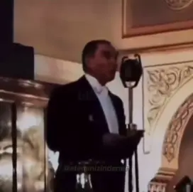 Benim naçiz vücudum, bir gün elbet toprak olacaktır. Fakat Türkiye Cumhuriyeti, ilelebet payidar kalacaktır.”  Mustafa Kemal Atatürk #10Kasım1938 #10Kasım  #10Kasımaratatilolamaz diye tag var zaten 10 Kasımda bütün okullarda öğretmenler ve öğrenciler Ata’larını anacaklardır.