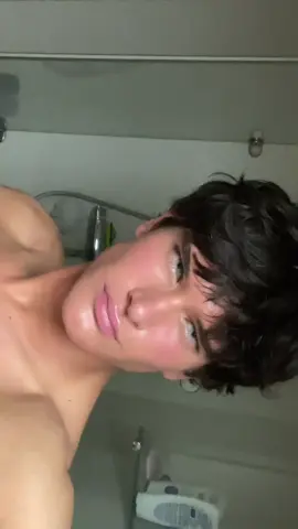 Colouring and contrast