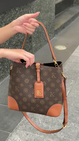 show cận chất show cận cảnh #tuixach #tuixachuk #tuixachcaocap #tuixachnu 