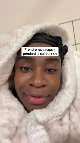 J’ai toujours besoin de savoir comment utiliser « chiant » 🥲😅 #apprendrelefrançais #learnenglish #naps 