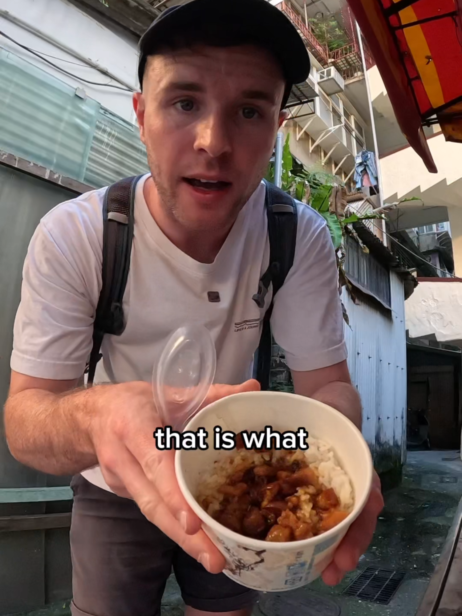 $1 pork rice in Taiwan 🇹🇼 #hughabroad #streetfood