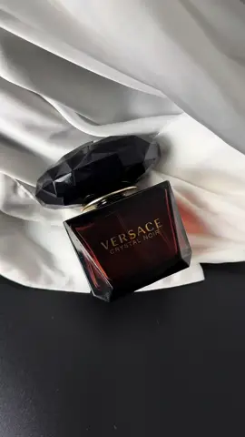 Versace Crystal Noir is a luxurious and sensual fragrance known for its dark, mysterious, and sophisticated profile. Created by Versace, this perfume combines oriental and floral notes, making it ideal for evening wear or special occasions. 	#VersaceCrystalNoir #CrystalNoir #VersacePerfume #LuxuryFragrance #VersaceFragrance #ugc #ugccreator #ugcexample #ugccommunity #ugctips