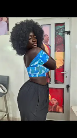 #blackskin #senegalaise_tik_tok🇸🇳pourtoichallenge #afro #afrohair #viral_videos #trendingvideo #newsong @Biggy_______ @Amadeus_officiel 