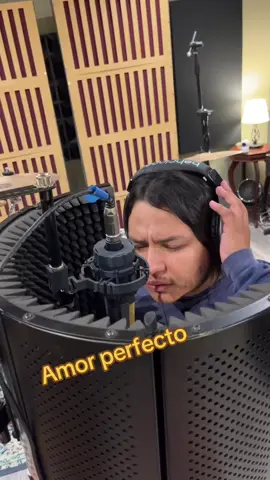 Amor perfceto en el estudio #amorperfecto @Giovanni Estrada Compositor 