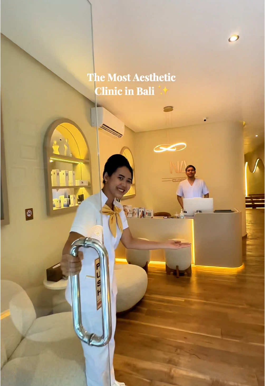 The “IT” place to go for Botox, Fillers, Thread Lifts, Collagen Stimulators, Skin Boosters and more! 😍 Our gorgeous clinic was meticulously designed to be modern & chic, a true reflection of our beauty ethos: simple, natural elegance 💕 ——— Tur Klinik Estetika Tercantik di Bali! 😍 Dirancang dengan sangat teliti untuk tampil modern & chic, klinik kami yang indah mencerminkan etos kecantikan kami: elegan & natural 💕 #naclinicbali #aestheticclinic #beautyclinic #aesthetictreatments #beautytreatment #aestheticclinicbali #botoxbali #fillerbali #bali #balibeauty #klinikestetika