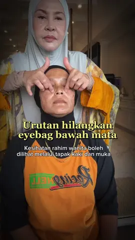 Replying to @user6730979734414 ni bonda ajar cara urutan hilangkan eyebag dengan menggunakan skinzen face oil.