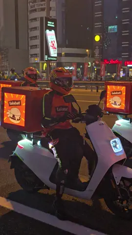 Talabat ✌️#talabat #dubai🇦🇪 #foryou #standwithkashmir #foryoupage #mubashar54r0 