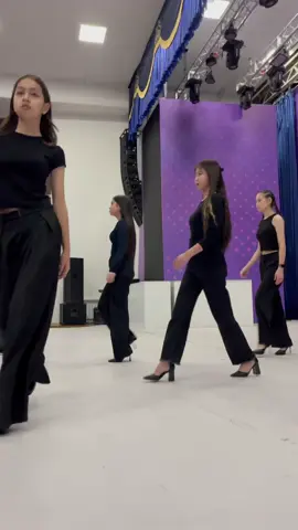 Школа моделей Sulumodels 🔥 #врек #sulumodels #catwalk 