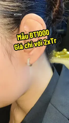 Mẫu khuyên tai đơn giản giá chỉ 2x.Tr #tâmluxury #bongtai #kimcuongthiennhien #diamond #jewelry #luxury 