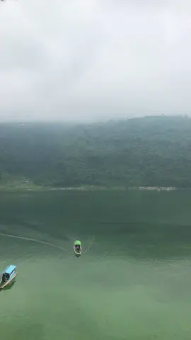 Tenang 🍃🍃 #story #alam #tenang #aesthetic #goodvibes #telagamenjer #fyp #storywa 