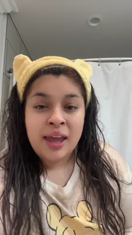 Best shower oil you will  ever use !!✨🍯 @LOCCITANE  #loccitane #oil #almondshoweroil  #moisturizing ##poohbear