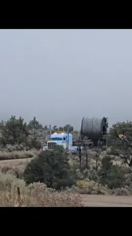 #heavyhaul #blueandwhitepete #389 #truckeraoftiktok #fyp #oilfield #trucckerslife #oversizeload 