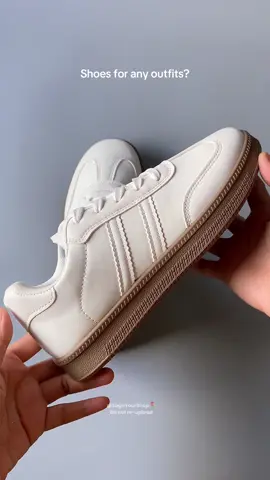 Ito ba hanap mo? Casual white shoes na walang kahit anong tatak! #shoes #casualshoes #womenshoes #shoesforwomen #yotoshoes #sapatos 