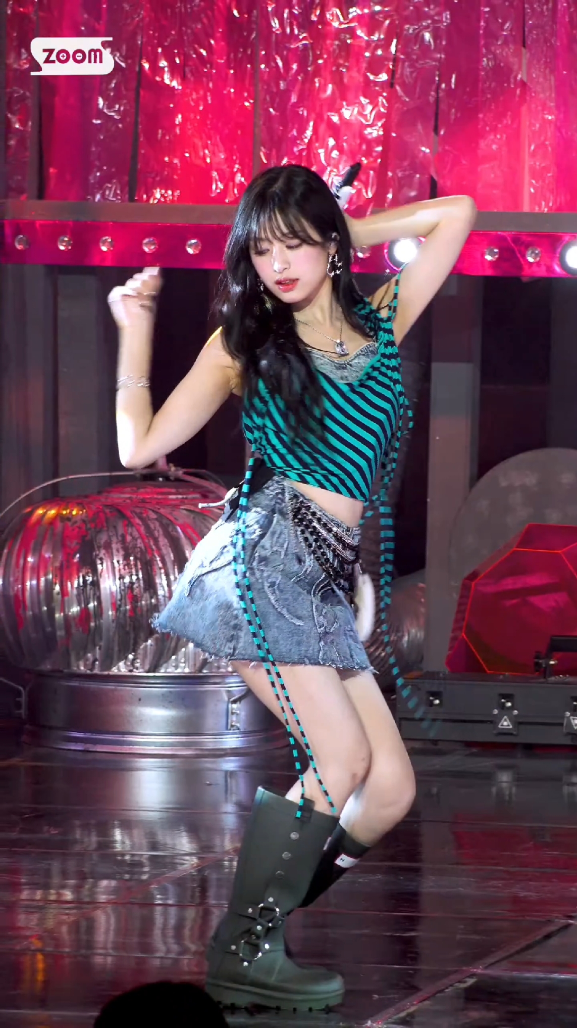 Drip- Ahyeon FanCam Inkigayo #ahyeon #fancam #inkigayo #drip 