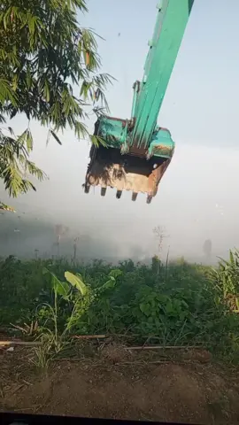 #ນັກລາຄຳຕົກຂ້ອນ #ທອງເດັກເມືອງແອດຜູ້ບ່າວຂັບລົດຈົກ 