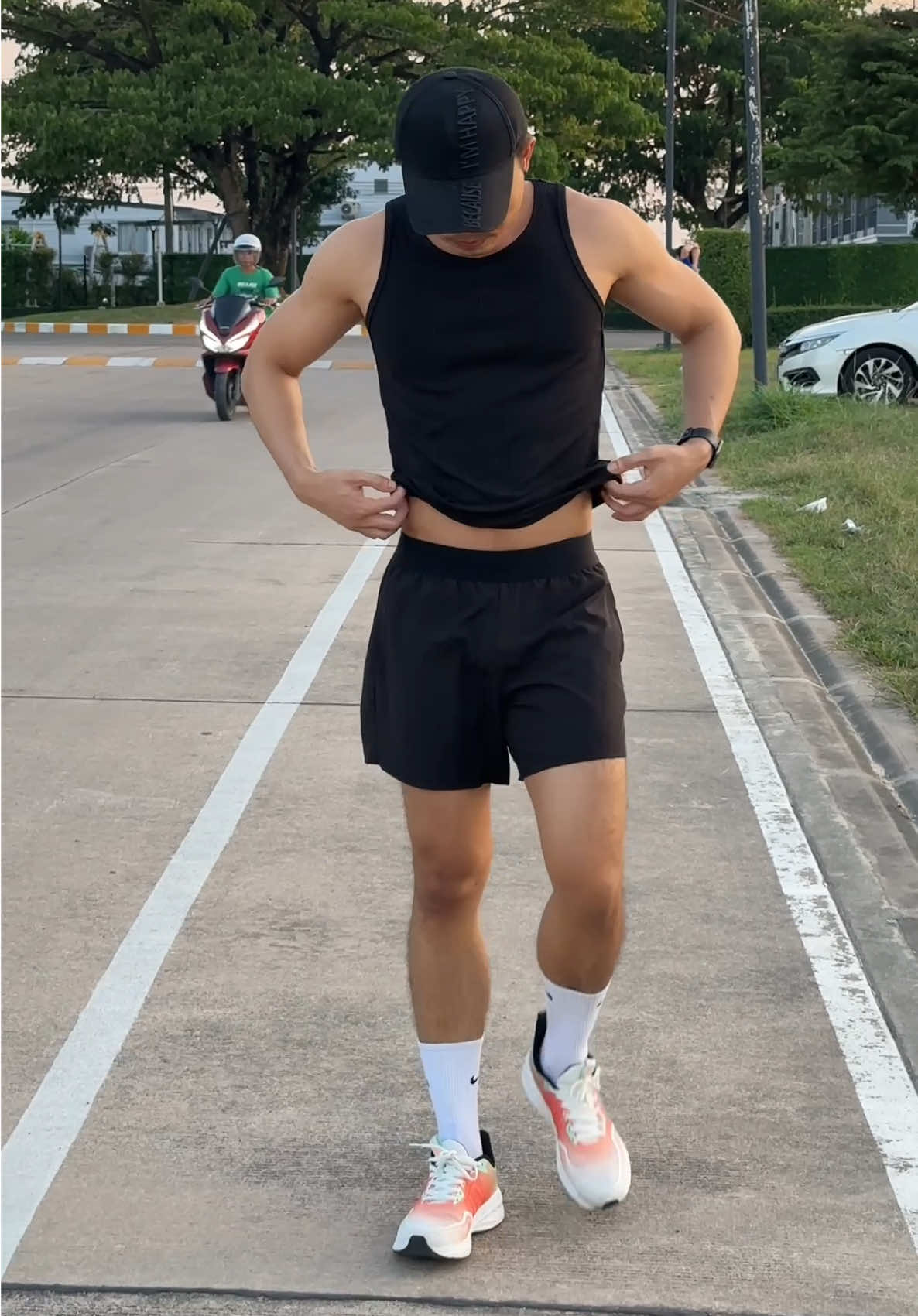 กางเกงขาสั้น ใส่ออกกำลังกายดีมาก เอวยางยืด ผ้าร่ม ระบายอากาศได้ดีมาก#กางเกงฟิตเนสขาสั้น #กางเกงขาสั้น #กางเกงออกกําลังกาย #กางเกง #กางเกงผู้ชาย #เสื้อกล้ามฟิตเนส #เสื้อกล้าม #เทรนด์วันนี้ 