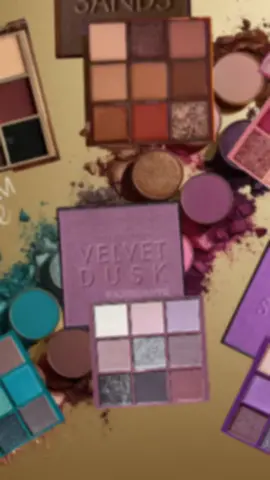 Come and enjoy our Oasis Collection. ven y disfruta de nuestra Collecion Oasis. . . . #oasis #oasiscollection #lostlagoon #violetskies #velvetdusk #farmasi #eyeshadowpalette #eyshadow #fashion #makeup #beauty #christmasgiftideas #holidayshopping #christmasshopping  #teamgrace @Rebekah Grace LLC 