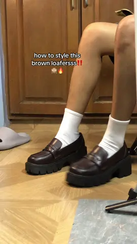 #maryjaneshoes #brownloafers #loafers #loafershoes #sneakers #chunkyshoes #outfit #shoe #shoesrecommendation #fyp #viral #retro #shoes 