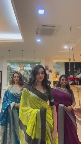 Yearly thingssss ♥️ #deepavali2024 #fyp #foryou #browngirls #traditional #saree #sisters 
