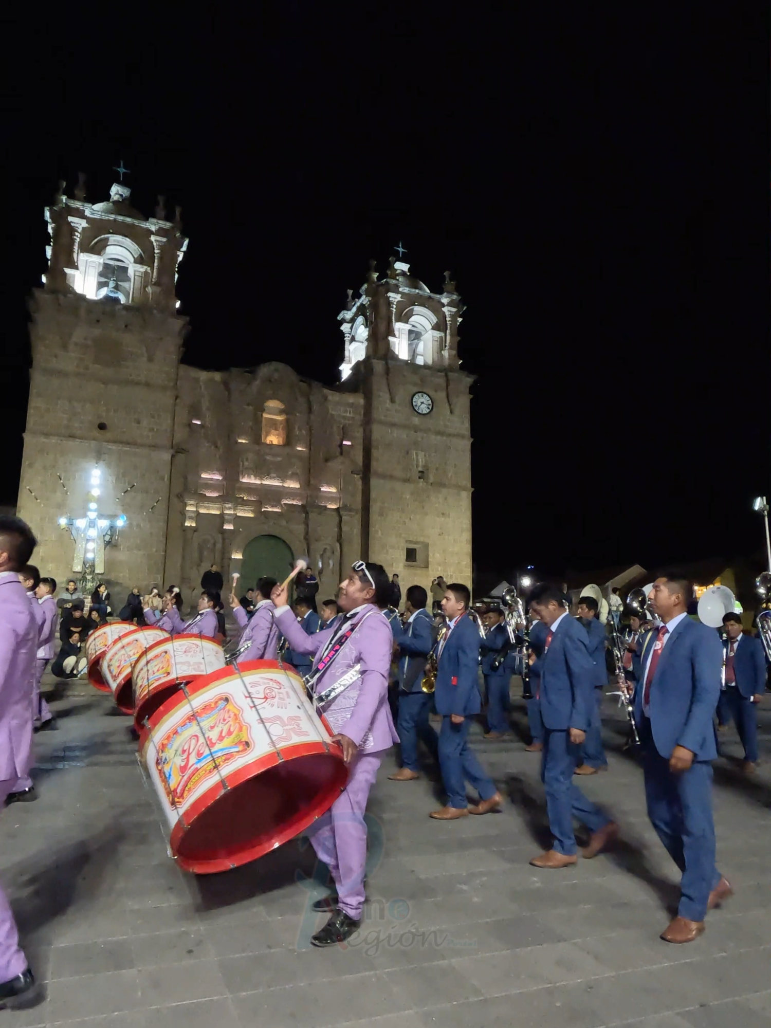 GRAN BANDA INSTRUMENTAL MI PERU ANIVERSARIO BLOQUE JACHA MORENOS MORENADA ORKAPATA #GBIMIPERU #PUNOREGION #ORGULLOPUNEÑO #PUNOMIO #MORENADA #PUNO #PERU #MIPUNO