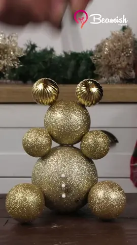 These Christmas decorations are perfect for this holiday season! #christmas #xmas #christmasmarket 