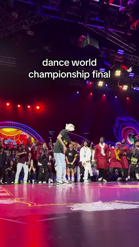 no words, just BEATS 🔥 the Red Bull Dance your Style World Final was 🔥 and you can watch as many times you want on YouTube #redbull #givesyouwiiings #redbulldanceyourstyle #battle #dance #worldfinal 