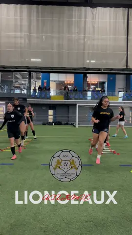 🦁🔥 #soccergirl #canada #quebec 