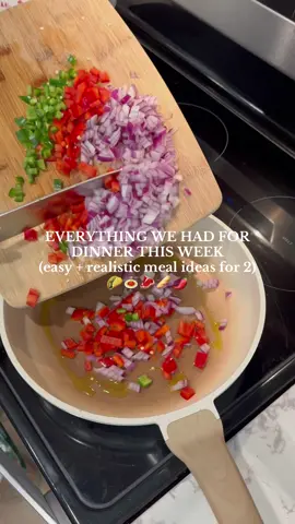Part 4!!! Everything we had for dinner this week as a married couple with no kids!! #DinnerIdeas #easydinner #dinks #dinnerfortwo #EasyRecipes #weeklydinner 