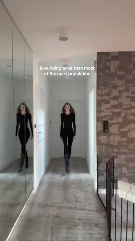 tup tup #dlaciebie #model #fyp #models #modelwalk 