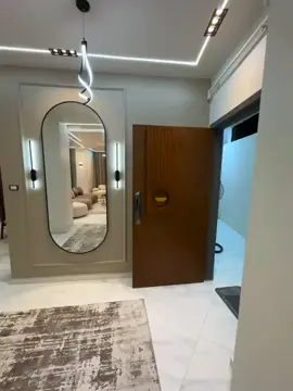 ديكور بسيط ف دخله باب الشقه مرايا تريند مع بانوهات افكار جديده لديكورات المنازل 🏠#ديكورات_منزليه_داخليه_دهنات_اخشاب #بانوهات #فانليا_لاتيه#بريز 