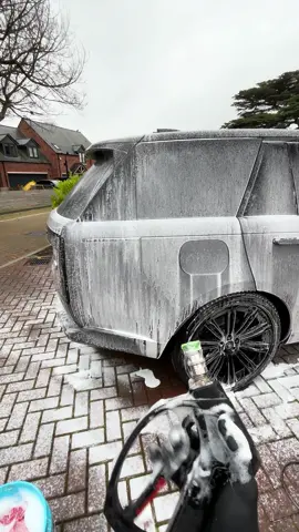 Range Rover Sport #valet #carcleaning #transfomation #snowfoam #detailing #jetwashing #hucknall #nottingham #asmr #fyp #sound #16yearold #nottinghamdetailing #nottinghamvalet #hucknalldetailing #hucknallvaleting #ceramicoat #coating #satisfying #carlux
