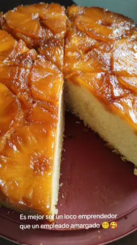 Nuestra elegante torta de piña 🍍😋  #paratiiiiiiiiiiiiiiiiiiiiiiiiiiiiiii #videoviral #tortadepiña #volteadodepiña #paratiiiiiiiiiiiiiiiiiiiiiiiiiiiiiii #paratiiii 