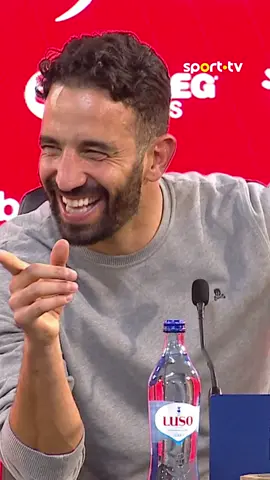 A última CI de Amorim foi, de facto, diferente 😅 #sporttvportugal #sporting #tiktokdesporto #liganasporttv #rubenamorim 