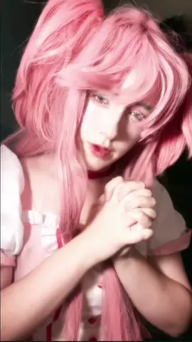 Ignore the glitch in the beginning i tried my best to line up the audios😭😭 TAGS: #CHICA #cosplay #fyp #cosplayer #popular #plsgoviralandgetonthefyp #madoka #madokakaname #madokamagica #madokacosplayer #madokacosplay #amipretty #godess #madokagodess 