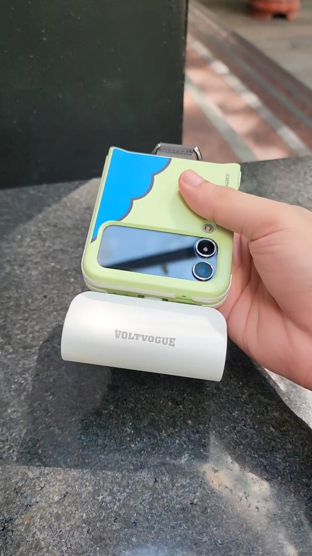 Nhỏ gọn mà cũng thời trang nha #thuctethi #sacduphong 