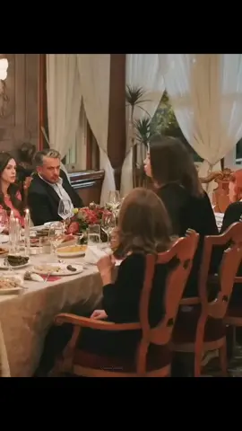 #зимородоксериал #зимородок #зимородок2сезон #зимородок3сезон #сейранферит #сейфер #сейранкорхан #фериткорхан #афрасарачоглу #мертрамазандемир #турецкиесериалы #yalicapkini #afrasaraçoğlu #mertramazandemir 