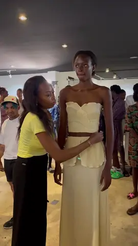 Second time working with this incredible brand.  Styling and working backstage for a leading fashion brand at Lagos Fashion Week!  From final touches to runway rushes, being part of the creative energy and teamwork behind the scenes was inspiring.  #LagosFashionWeek #StylistJourney #RunwayReady