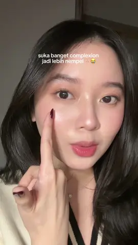 aku suka banget yang matte karna kulit ku lagi oily akhir2 ini, kalau kamu tim matte atau glow?  #primer #primermakeup #eminaprimer #eminaporeranger 