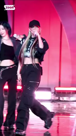 RAMI - 'CLIK CLAK' fancam for SBS Inkigayo stage #RAMI #라미 #SHINHARAM  #신하람 #BABYMONSTER #베이비몬스터