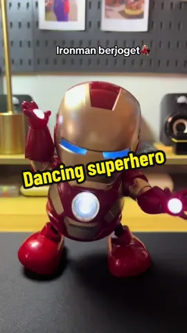 Blh buat koleksi superhero kat rumah #robotmenari #dancingrobot #superhero #superheroes #superherodance #ironman #mainan #mainanbudak #kidstoy #racunintiktok #masukberandafyp 