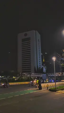jakarta hari ini💫.                                  #citylightvibes #night #jakartacity #jakartahariini #sadvibes🥀 #storytime #xybca 