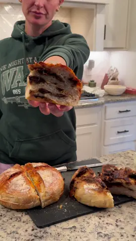 Weekend sourdough…so yummy 😋 #sourdough #sourdoughtok #sourdoughbread #sourdoughjourney #fyp #sourdoughbaking #sourdoughtiktok #sourdoughlife 