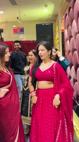 #beautylook #trendingsong #👀👀❤️❤️❤️🌺🌺🌺🌺 #dance❤❤ #foryoupage❤️❤️ 