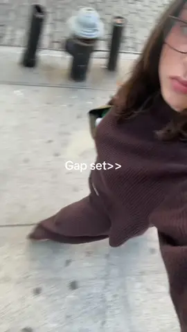 Gap comeback  #OOTD #gap