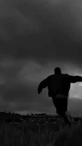 ذلك المستقبل الذي يقلقك ربما انت لست فيه..🖤