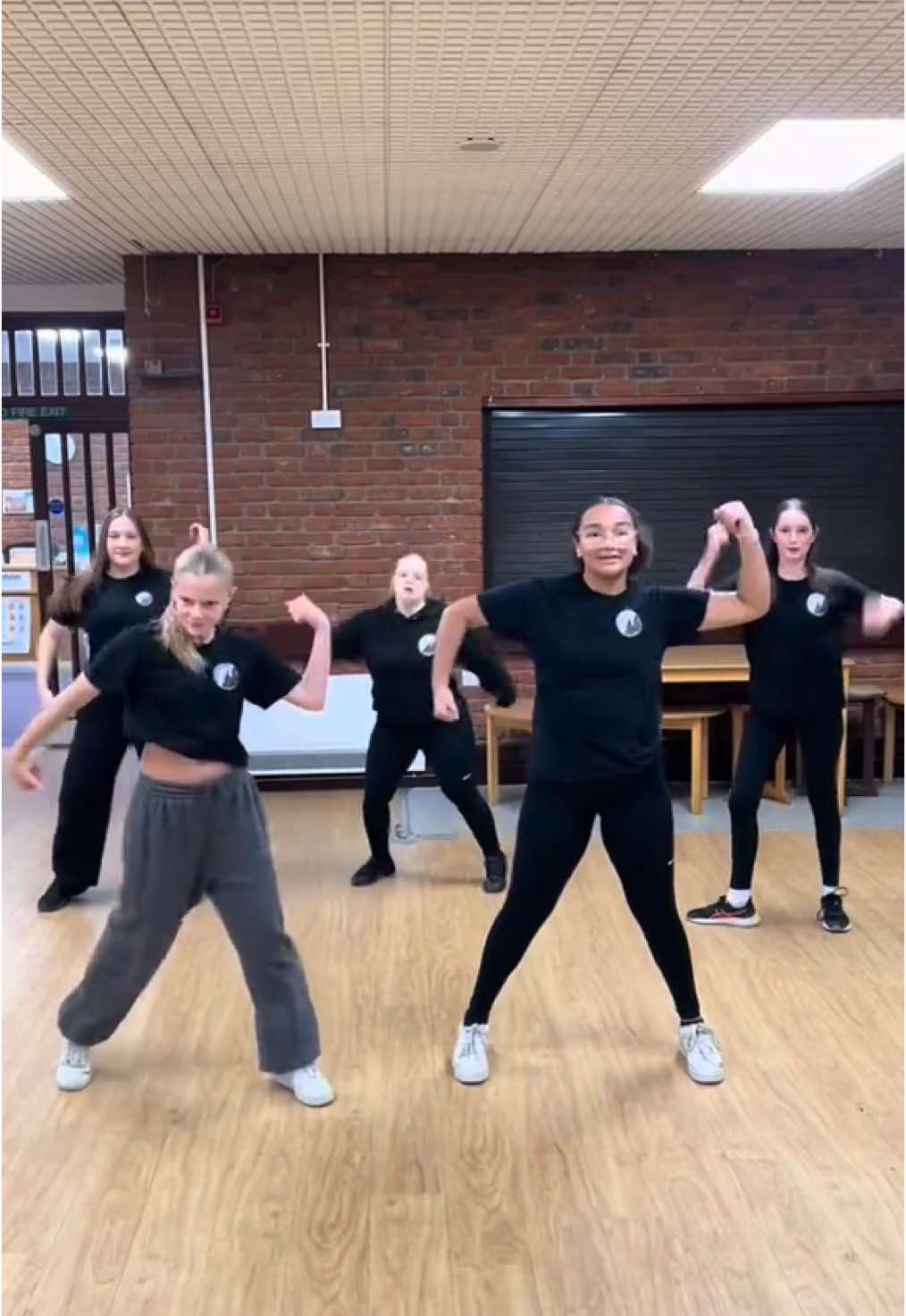 major slay #rachaelreynoldsschoolofdance #surreydanceschool #dancersoftiktok #dancers #danceschool #socialclub 
