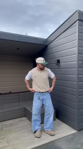 Streetwear charity shop finds #charityshop #charityshopfinds #charityshophaul #streetwear #streetwearfashion #fyp #viral 